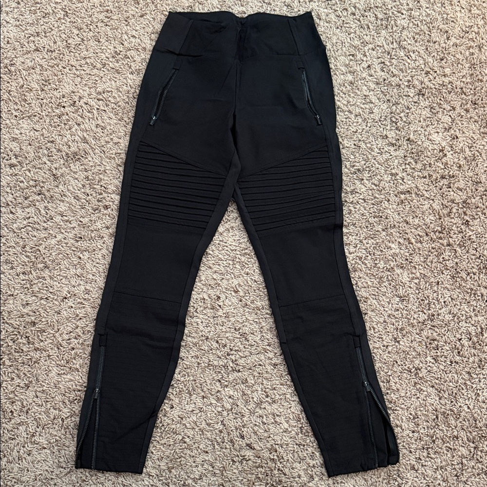 Athleta Headlands Hybrid Moto Leggings with Zipper Details